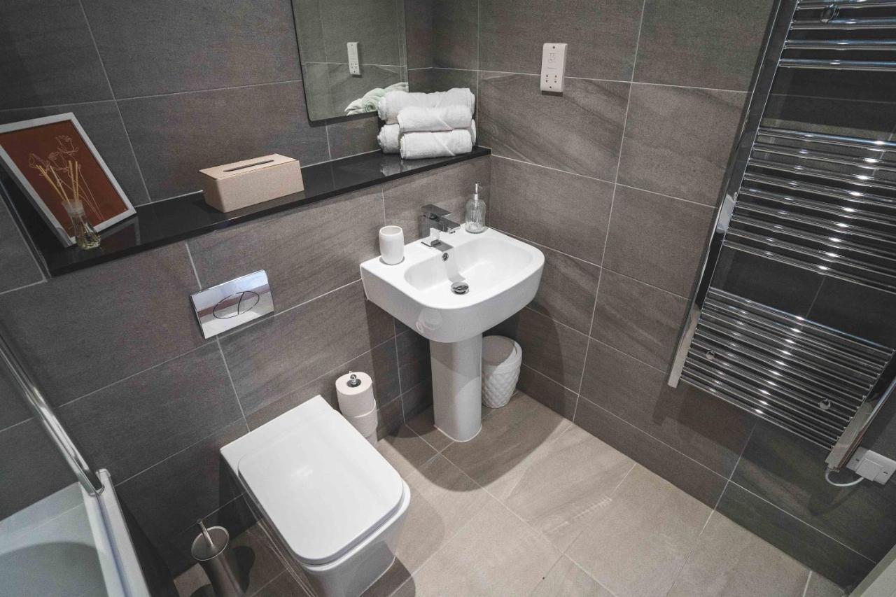 Modern 1-Bed Apartments - New - City Centre - Free Wi-Fi - Sheffield Esterno foto