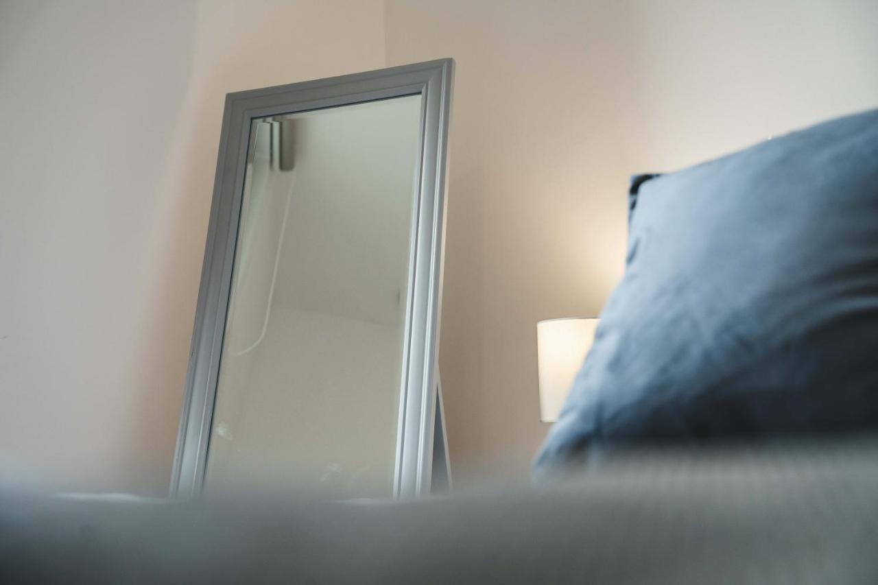 Modern 1-Bed Apartments - New - City Centre - Free Wi-Fi - Sheffield Esterno foto