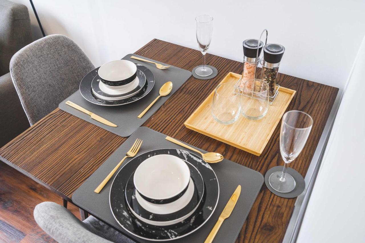 Modern 1-Bed Apartments - New - City Centre - Free Wi-Fi - Sheffield Esterno foto