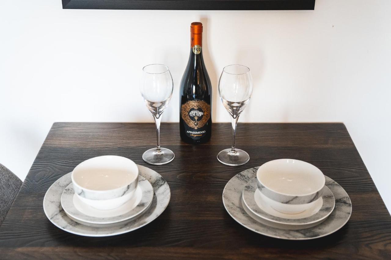 Modern 1-Bed Apartments - New - City Centre - Free Wi-Fi - Sheffield Esterno foto